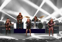 Fiona de Wilde covert Waylon